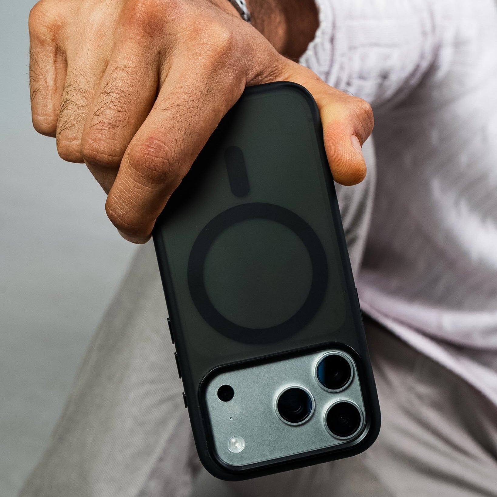 SafeCase Lite Negro para iPhone 17 Series Compatible con MagSafe