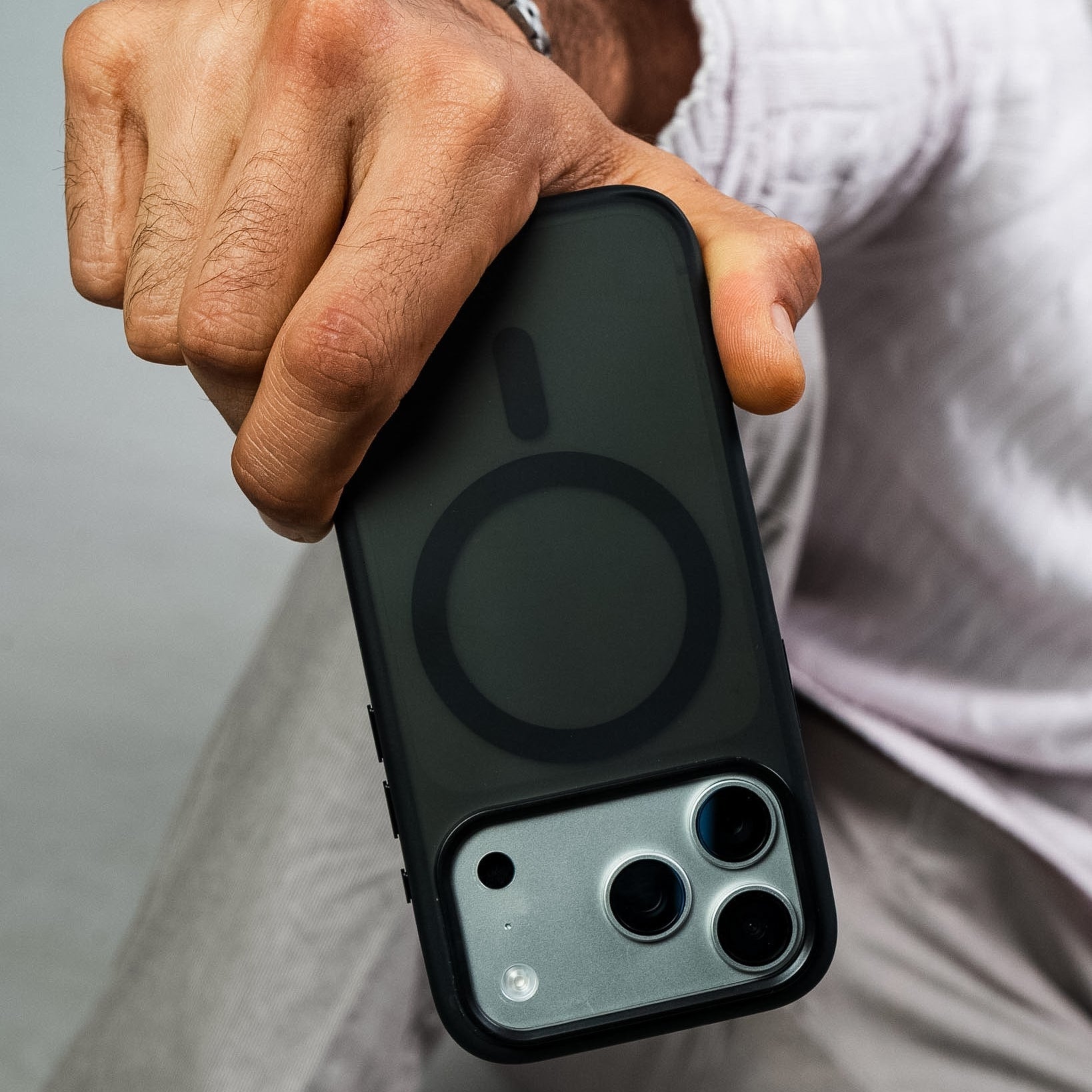 SafeCase Lite Negro para iPhone 17 Series Compatible con MagSafe