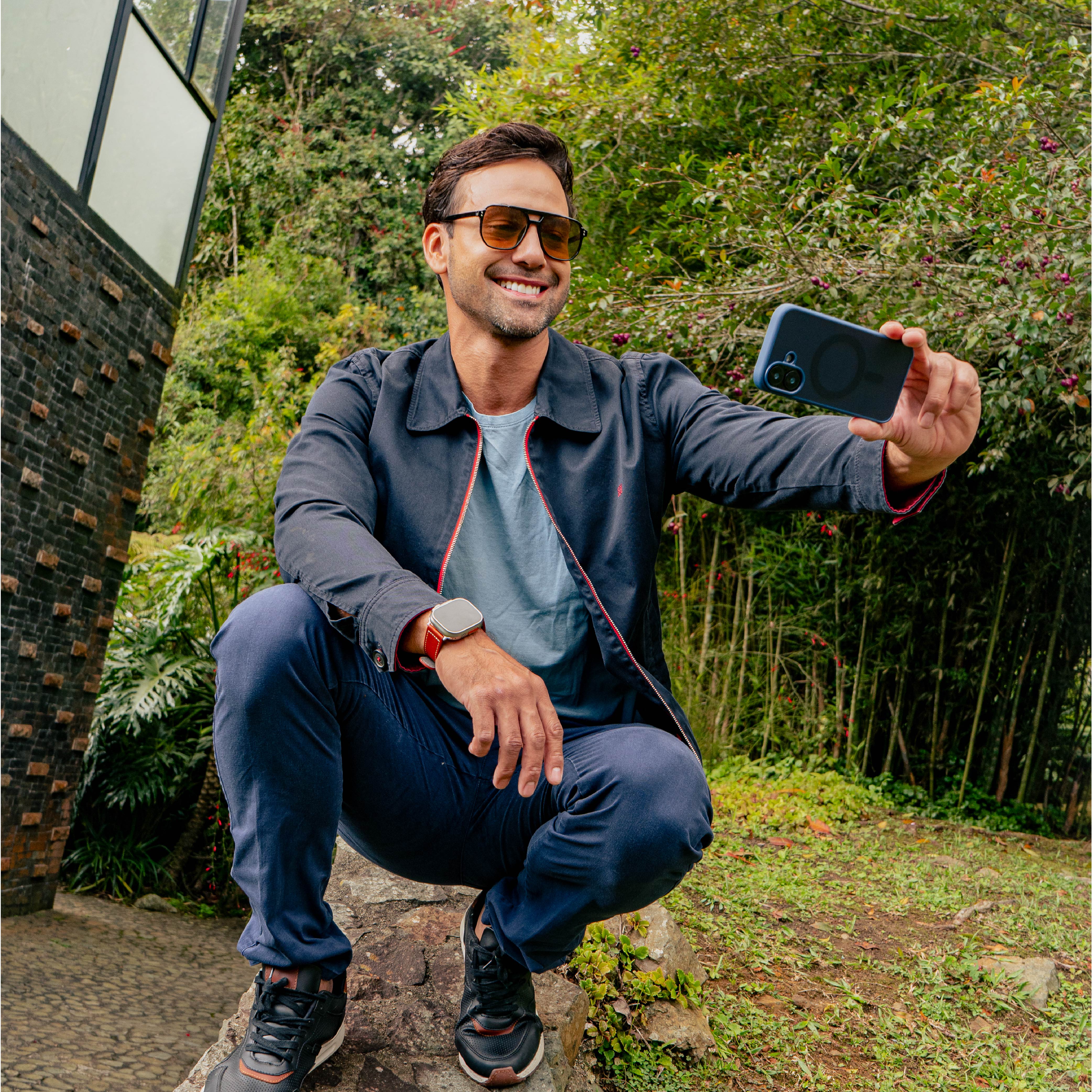 SafeCase Lite Azul para iPhone 17 Series Compatible con MagSafe